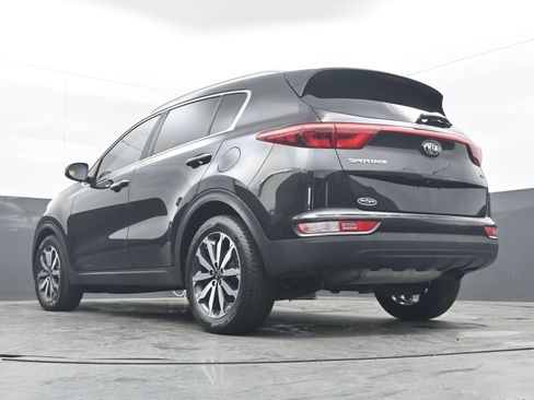 Used 2017 Kia Sportage EX image 26