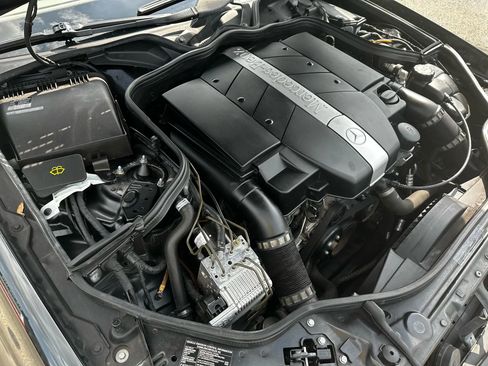 Used 2003 Mercedes-Benz E 320 Sedan image 15