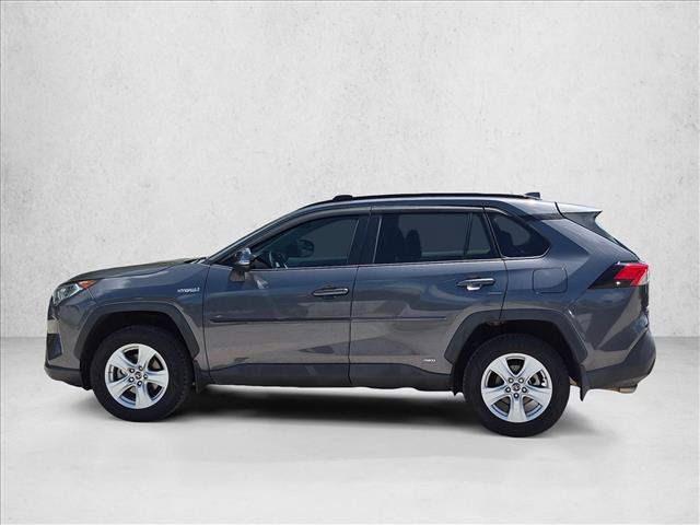 Used 2020 Toyota RAV4 XLE w/ Convenience Package AWD/4WD image 9