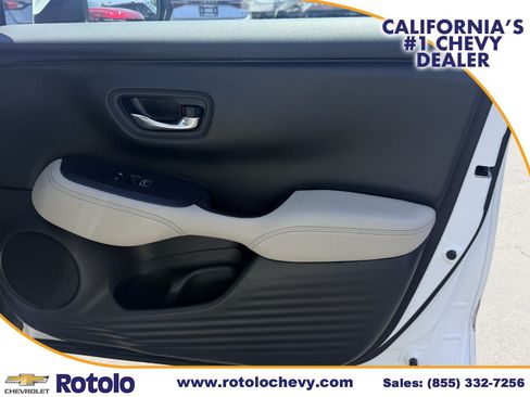 Used 2024 Honda HR-V EX-L image 9