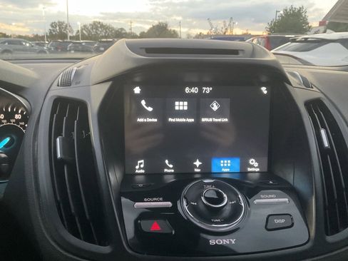 Used 2018 Ford Escape Titanium w/ Ford Safe & Smart Package image 21