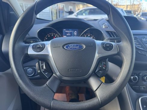 Used 2013 Ford Escape SE image 23