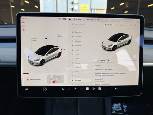 Used 2021 Tesla Model 3 Standard Range Plus image 2