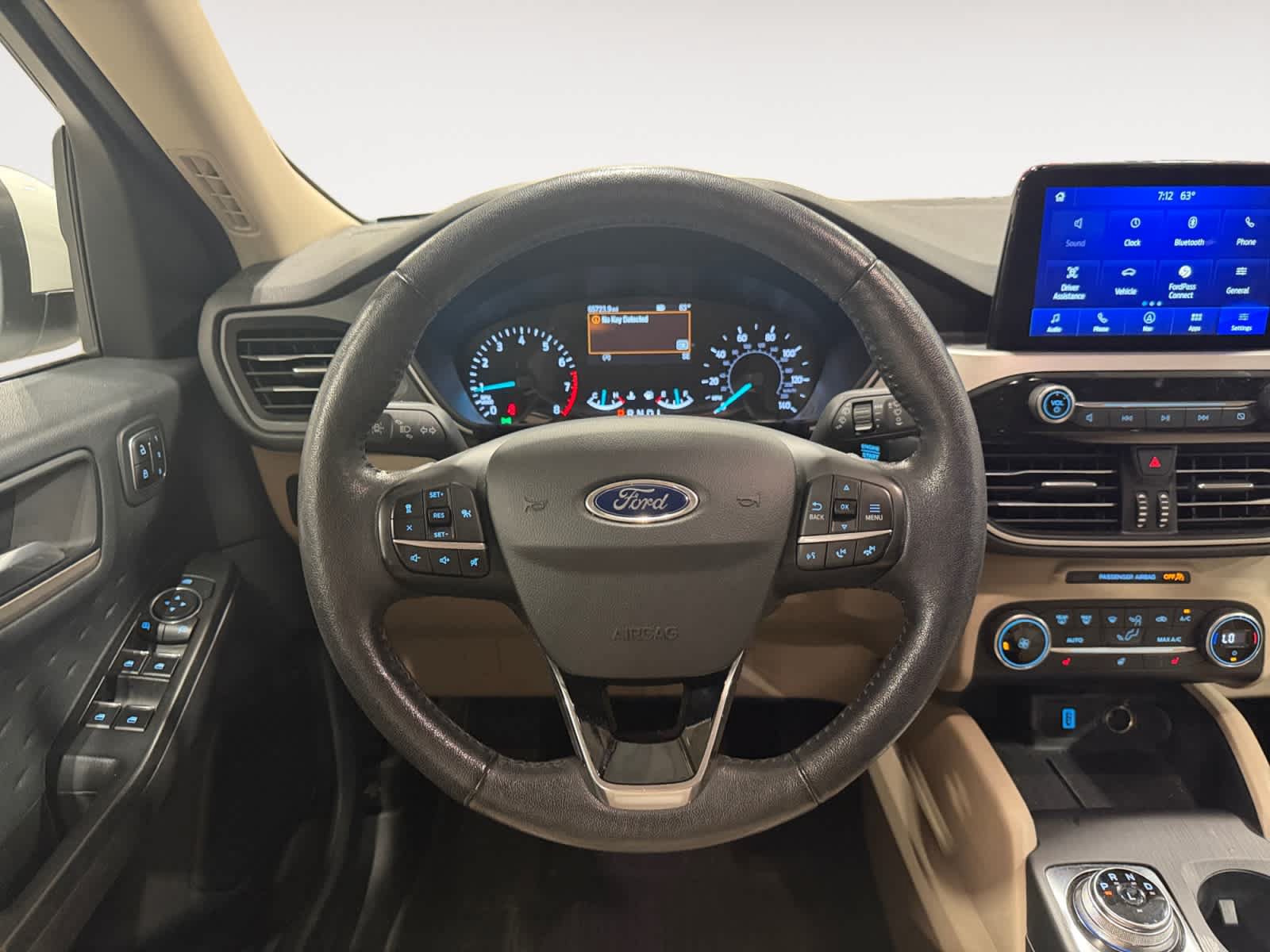 Used 2020 Ford Escape SEL FWD image 13