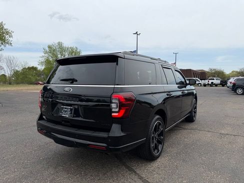 Used 2022 Ford Expedition Max Limited AWD/4WD image 5