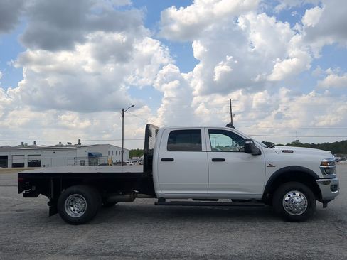 New 2026 RAM 3500 Tradesman AWD/4WD image 2