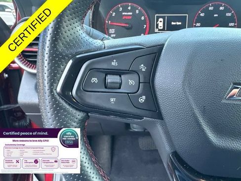 Used 2024 Chevrolet Trax RS FWD image 14