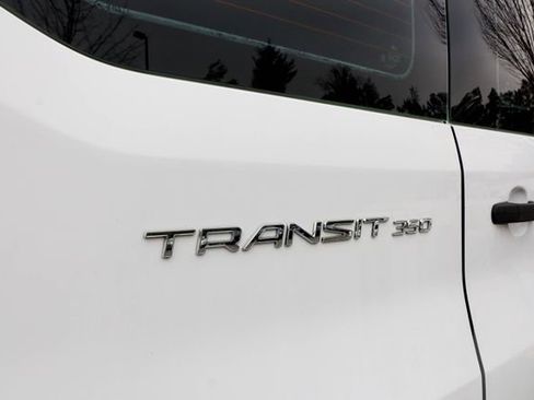 Used 2015 Ford Transit 350 XLT image 17