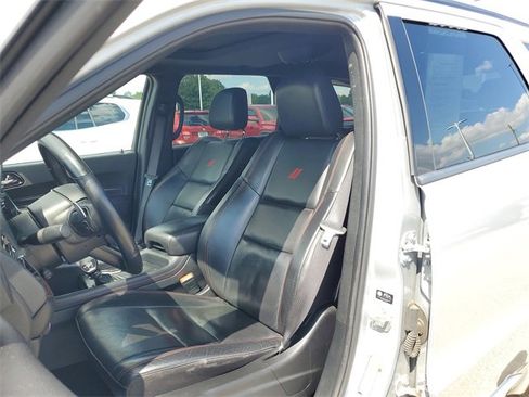 Used 2024 Dodge Durango GT image 19