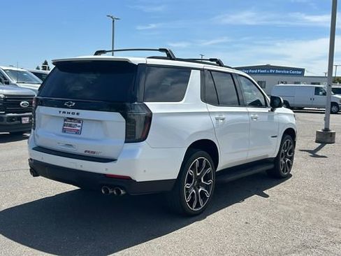 Used 2025 Chevrolet Tahoe RST w/ RST Capability Package AWD/4WD image 3