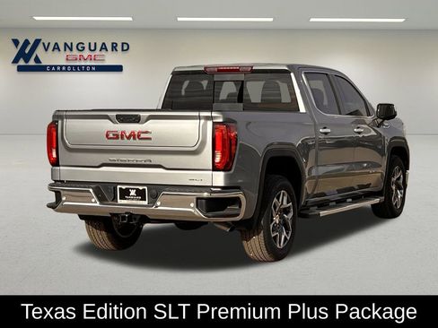 New 2026 GMC Sierra 1500 SLT image 3