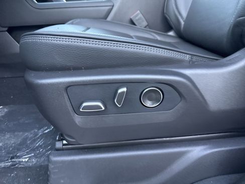 New 2026 GMC Sierra 2500 Denali w/ Denali Reserve Package image 11