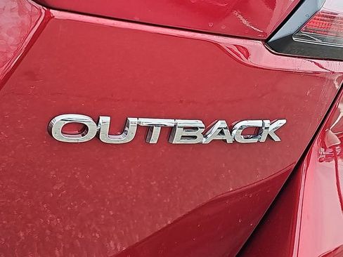 Used 2024 Subaru Outback Premium image 31