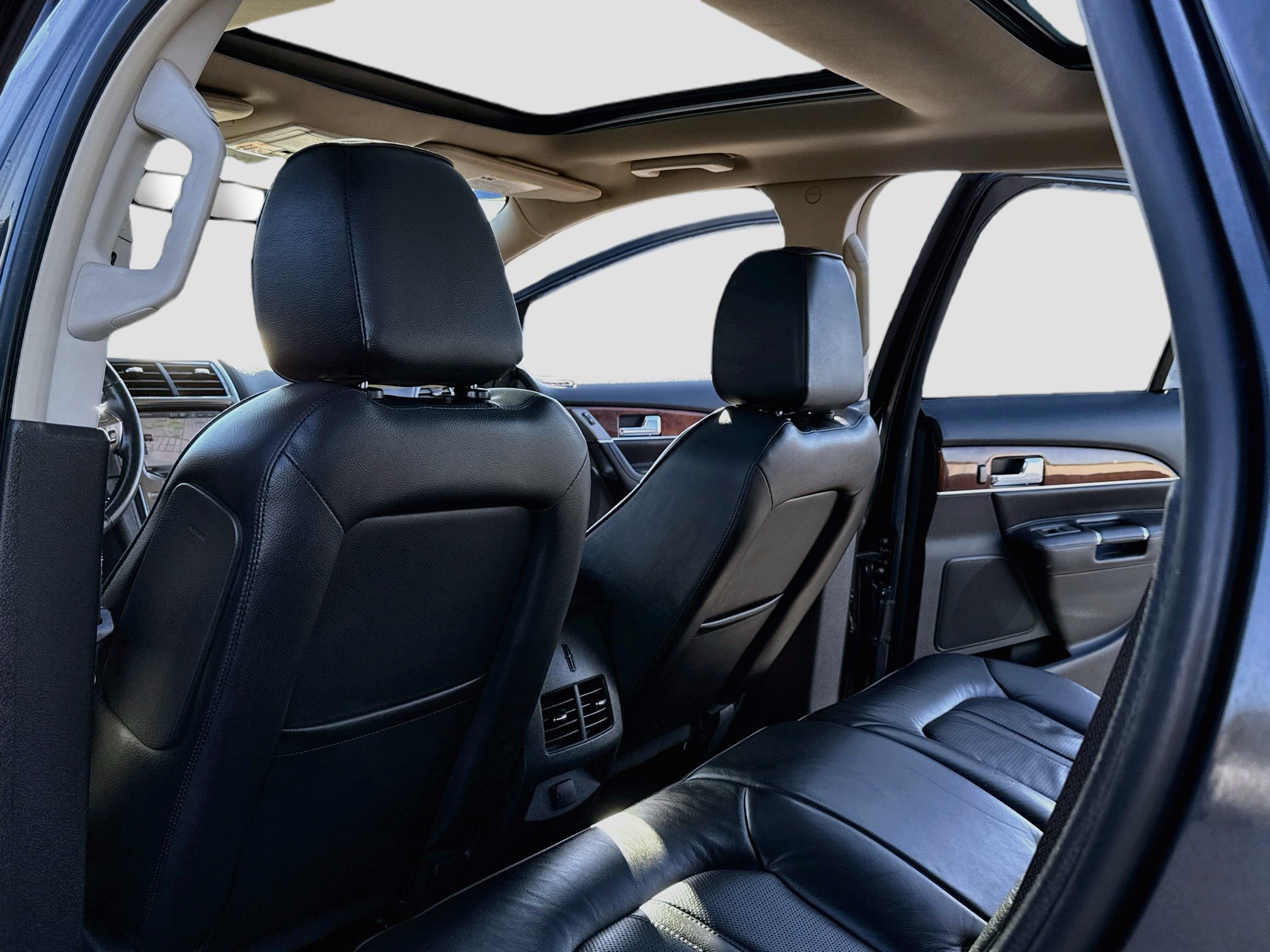 Used 2013 Lincoln MKX AWD image 20