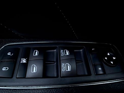 Used 2019 Dodge Charger Scat Pack w/ Plus Group image 27