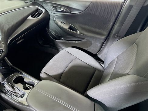 Used 2024 Chevrolet Malibu LT image 20