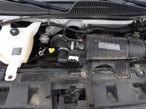 Used 2018 GMC Savana 3500 w/ Power Convenience Package RWD image 17