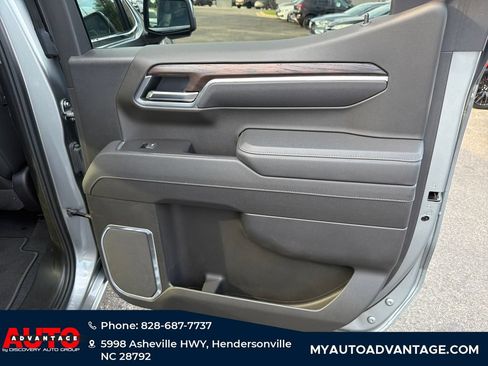 Used 2025 GMC Sierra 1500 SLT AWD/4WD image 29
