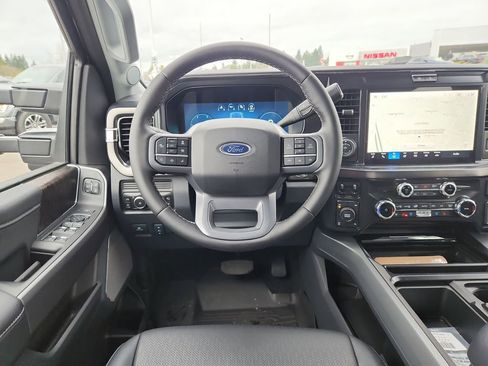 New 2026 Ford F350 Lariat w/ Lariat Premium Package image 17