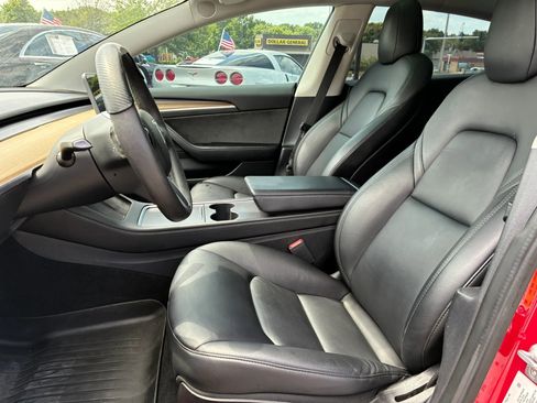 Used 2022 Tesla Model 3 Long Range AWD/4WD image 5