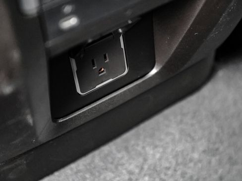 New 2026 GMC Yukon XL Denali w/ Sun & Power Step Package image 25