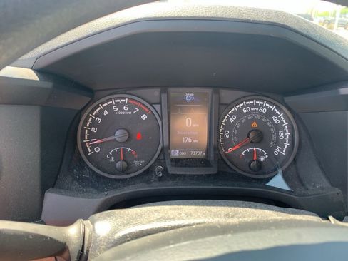 Certified 2023 Toyota Tacoma SR AWD/4WD image 12