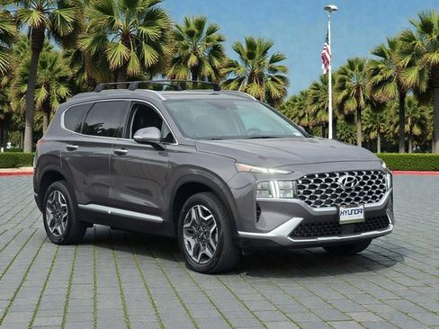 Certified 2022 Hyundai Santa Fe SEL Premium image 3