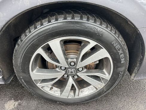 Used 2023 Honda Odyssey Touring image 7