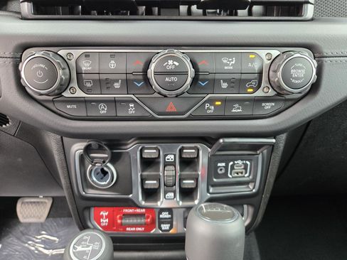 New 2026 Jeep Gladiator Rubicon image 15