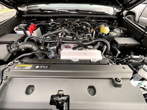 New 2026 Toyota 4Runner SR5 image 16