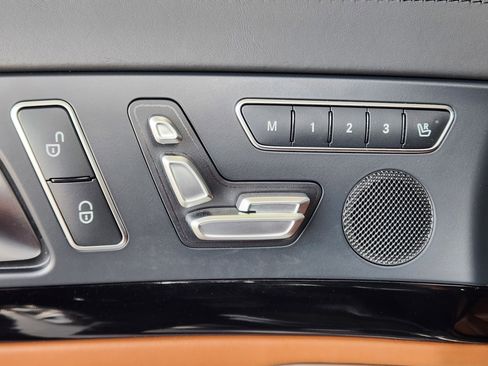 Used 2019 Mercedes-Benz SL 550 image 13