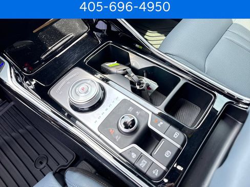 Used 2025 Kia Sorento SX Prestige AWD/4WD image 31
