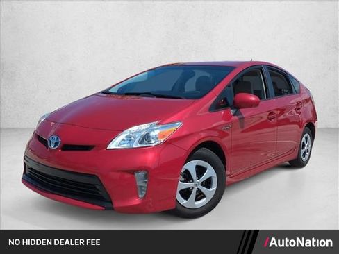 Used 2013 Toyota Prius Two FWD image 1