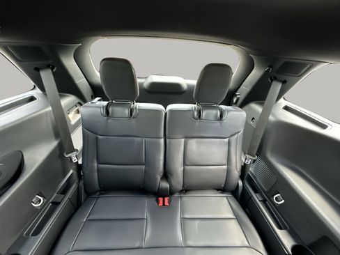 Used 2025 Ford Explorer ST-Line RWD image 24