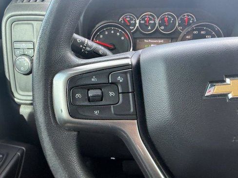 Used 2022 Chevrolet Silverado 1500 Custom w/ Safety Confidence Package image 28
