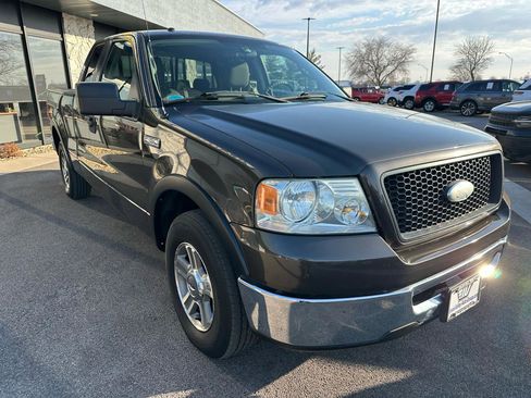 Used 2006 Ford F150 XLT image 9