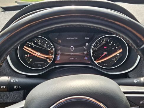 Used 2020 Jeep Compass Limited AWD/4WD image 9