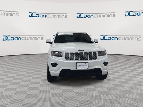 Used 2015 Jeep Grand Cherokee Altitude AWD/4WD image 3