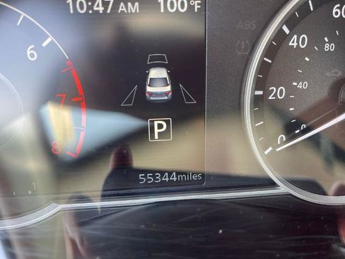 Certified 2024 Nissan Versa SV FWD image 19