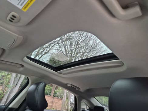 Used 2019 Ford Fusion SEL image 22