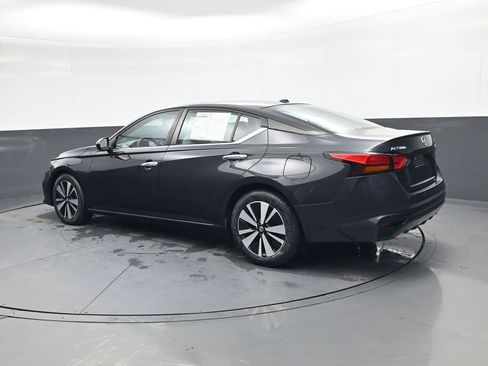 Used 2022 Nissan Altima 2.5 SV image 6