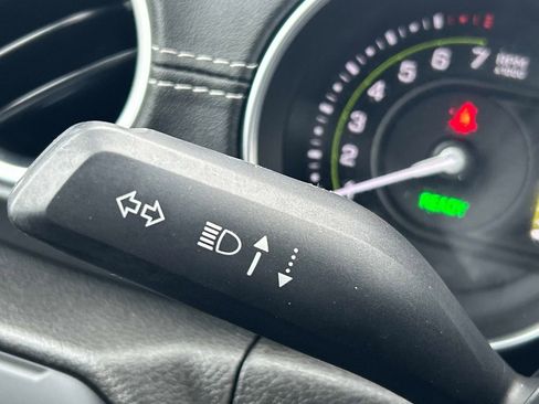 Used 2023 Jeep Wrangler Sahara w/ Cold Weather Group image 24