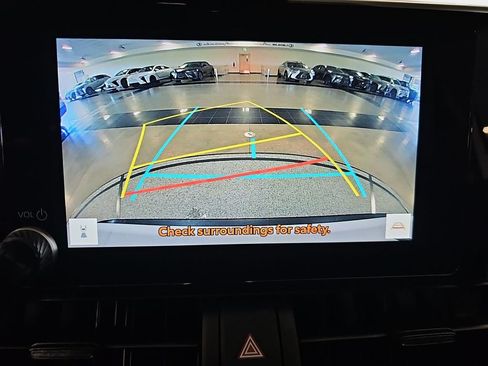 Used 2025 Toyota RAV4 XLE AWD/4WD image 24
