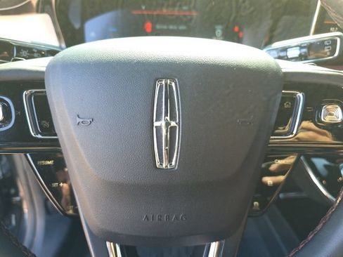 Used 2023 Lincoln Corsair Reserve w/ Equipment Group 201A AWD/4WD image 12