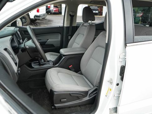 Used 2018 Chevrolet Colorado W/T w/ WT Convenience Package AWD/4WD image 7