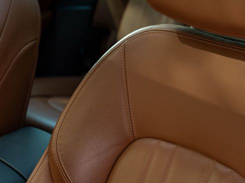 Used 2022 Maserati Levante Modena image 19