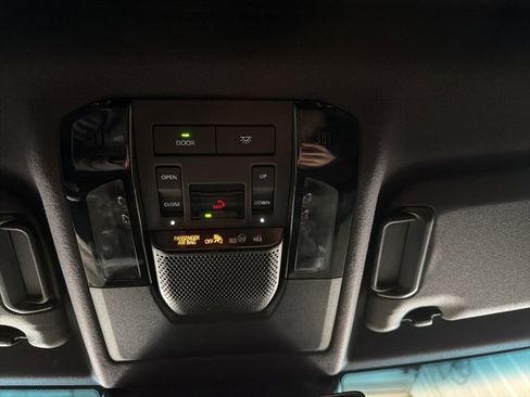 Used 2024 Toyota Land Cruiser image 16