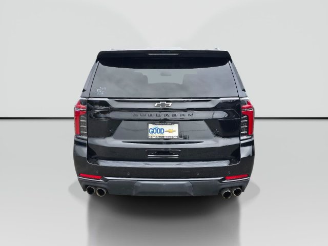 Used 2025 Chevrolet Suburban Z71 AWD/4WD image 4