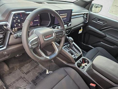 New 2026 GMC Canyon Elevation w/ Technology Package image 3