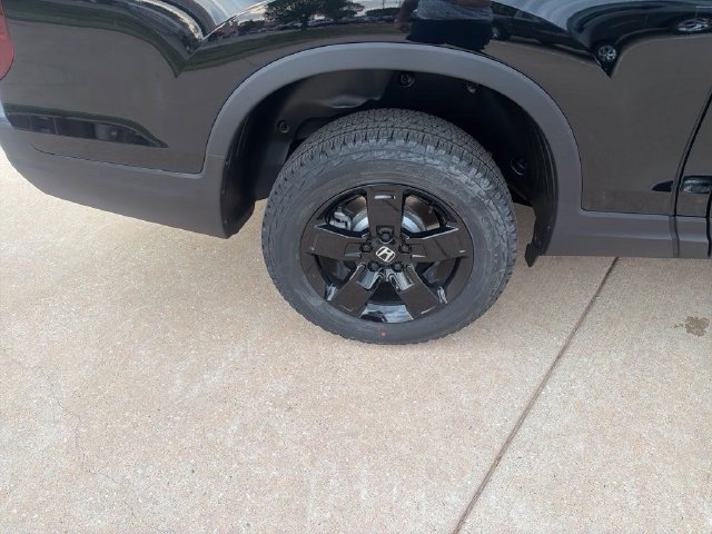 New 2026 Honda Ridgeline Black Edition image 13